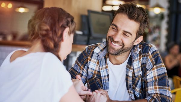 رجال لا يصلحون للزواج: كيف تكتشفين الإشارات مبكرًا؟