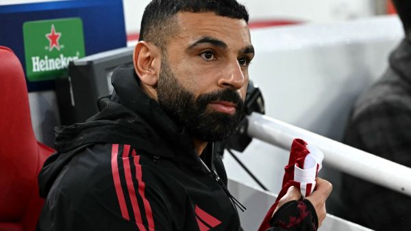 واين روني يهاجم محمد صلاح: لا يستحق وداعًا في أنفيلد