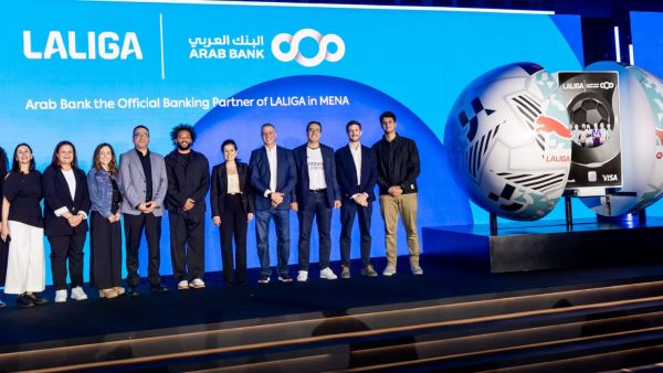البنك العربي و(لاليغا) يطلقان بطاقة فيزا ائتمانية مشتركة بحضور نجم كرة القدم العالمي "مارسيلو"