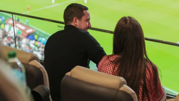 الأميرة رجوة تخطف الأضواء بإطلالة رياضية مستوحاة من روح المنتخب الأردني