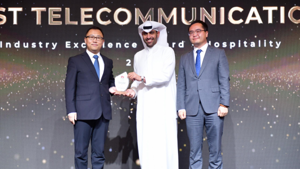 Ooredoo Kuwait Wins Two Prestigious Huawei Awards in Industry Excellence & Commercial Sales