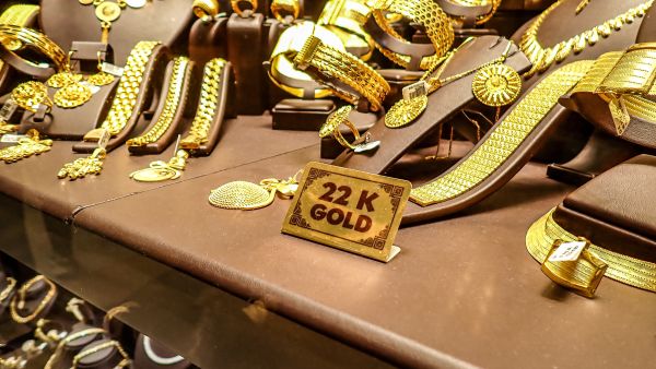 تراجع أسعار الذهب