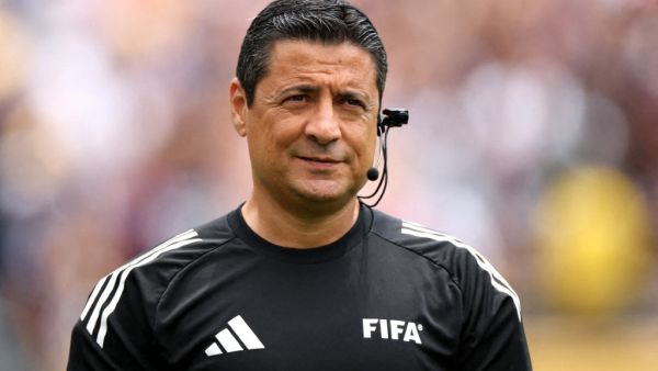 حكم مباراة المكسيك وإنجلترا اليوم في كأس العالم 2026