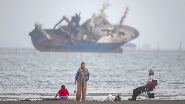 Iran calls Hormuz attack a "Mistake" as Nuclear talks hang in the balance