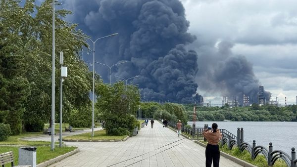 Omsk refinery, largest oil refinery 