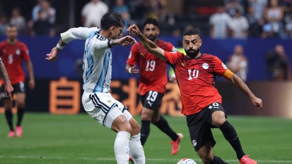 محمد صلاح نجم منتخب مصر أمام الأرجنتين في كأس العالم 2026