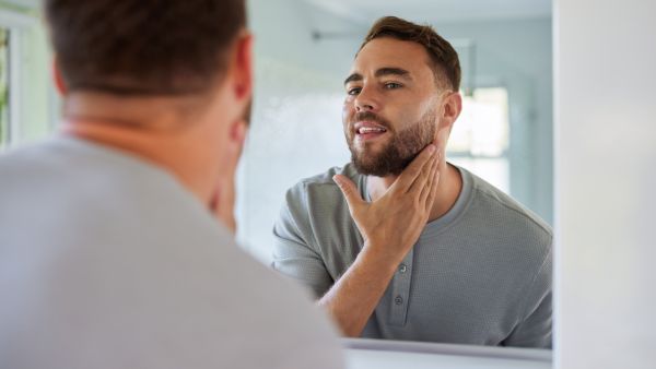 للرجال.. أسرار العناية باللحية في الصيف للحفاظ على مظهر أنيق