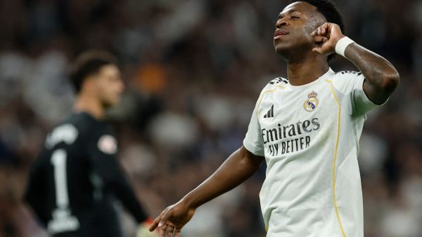 اجتماع حاسم ومنتظر بين فينيسيوس وريال مدريد