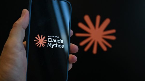 Anthropic Claude Mythos app