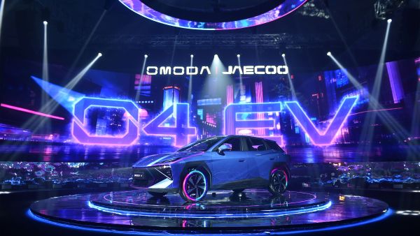 OMODA 4 Makes Regional Debut at OMODA SUPER AI NIGHT, Bringing AI Mobility Closer to the UAE
