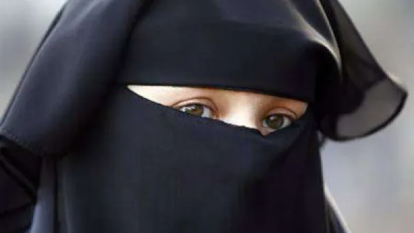 البحرين تعيد محاكمة أطباء أمام محكمة مدنية
