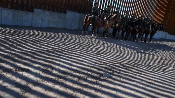 Mounted US Border Patrol at the US-Mexico border (AFP)