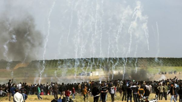 Palestinian protestors (AFP)