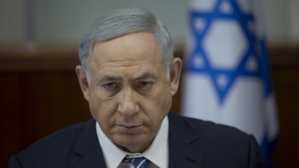 Israeli Prime Minister Benjamin Netanyahu attends the weekly cabinet meeting in his Jerusalem office on March 27, 2016. (AFP/Abir Sultun)