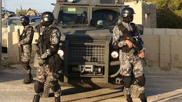 Acting on intelligence, GID agents arrested 17 suspects who are believed to be involved in the plot, and seized weapons and materials that were supposed to be used in the terror plot (AFP/File)