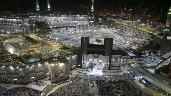 Muslim pilgrims circumambulate the Kaaba, Islam's holiest shrine, at the Grand Mosque in Saudi Arabia's holy city of Mecca on August 27, 2017, prior to the start of the annual Hajj pilgrimage. (AFP)