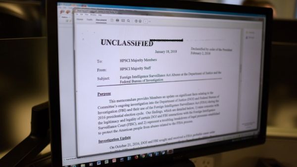 The Republican memo released by Congress is displayed on a journalist's computer screen at a newsroom in Washington DC, on Feb. 2, 2018. (Eric BARADAT / AFP)