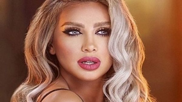 لن تتمكن من التعليق على صور مايا دياب بعد اليوم!