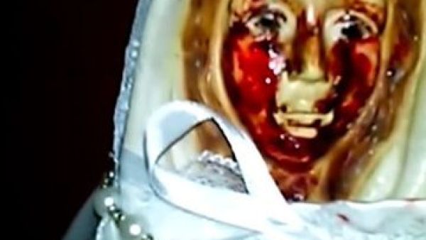 Tears of blood in Argentina (Twitter)