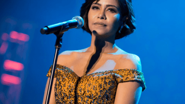 شيرين تختتم بعلبك وصفاقس 