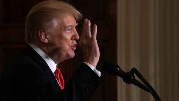 الرئيس الأمريكي دونالد ترامب
