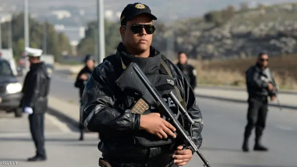 تونس تعلن حالة الطوارئ لشهر واحد وتعرب عن قلقها إزاء الوضع في ليبيا
