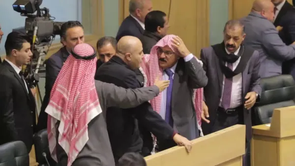 صافي الدين العام للأردن يرتفع إلى 38.1 مليار دولار

