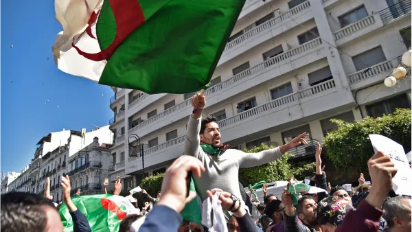 لعمامرة: المعارضة "تشارك بالإشراف" على الانتخابات الرئاسية
