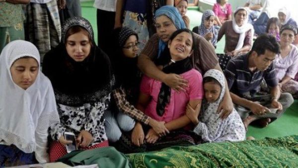 يأتي ذلك في الوقت الذي طالبت المنظمة من حكومة ميانمار، حلّ "لجنة التحقيق في الانتهاكات ضد الروهنغيا".

