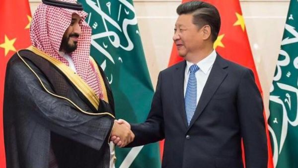 أما "رؤية السعودية 2030"، فهي خطة ما بعد النفط، أعلنتها المملكة في أبريل/ نيسان 2016.

