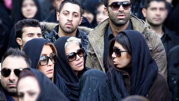  الولايات المتحدة قد المحت الى نيتها قطع خدمة الشبكة العنكبوتية عن ايران