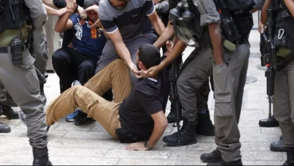 الجيش الإسرائيلي يصيب فلسطينياً بادعاء محاولة دهس في الضفة
