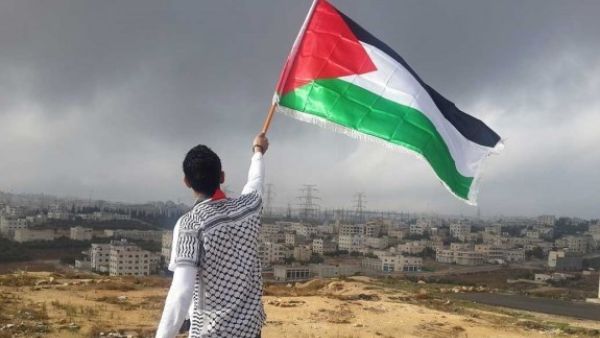 رامي الحمدالله: إعادة أموال المقاصة إلى إسرائيل
