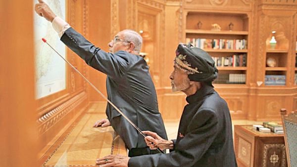 ولم يصدر رد فوري من السلطات العُمانية على ما ذكره نتنياهو.

