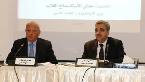 د. أبوحمور: المطلوب استعادة الحد الأدنى من العمل العربي المشترك للبدء بإعادة الإعمار والتنمية


