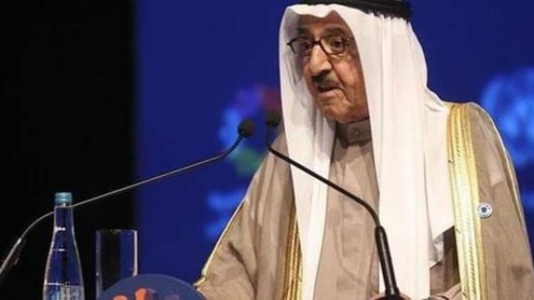 وأوضح أمير الكويت أن التنمية الاقتصادية عنصر أساسي في مواجهة التحديات الإقليمية والدولية. 