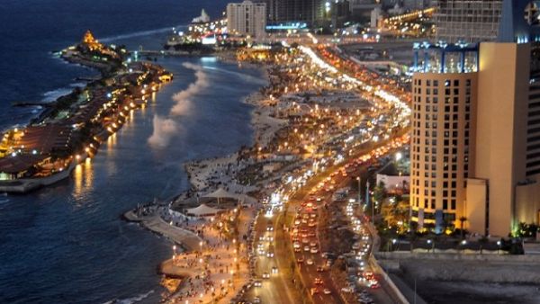 مقتل شاب واصابة ثلاثة آخرين بمشاجرة جماعية استخدم فيها الرصاص بحي الحمدانية في #جدة