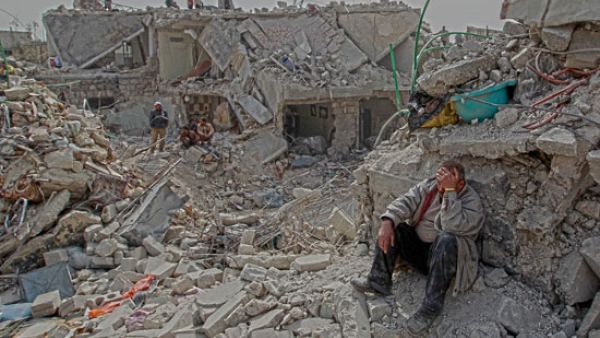 طالبت سورية مرارا عبر رسائل إلى الجمعية العامة للأمم المتحدة ومجلس الأمن الدولي بالتدخل لوقف مجازر "التحالف الأمريكي"