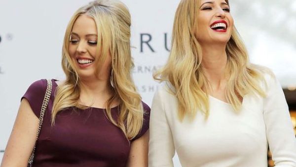 صورة لابنتي ترامب تثير سخرية الصحفيين!
