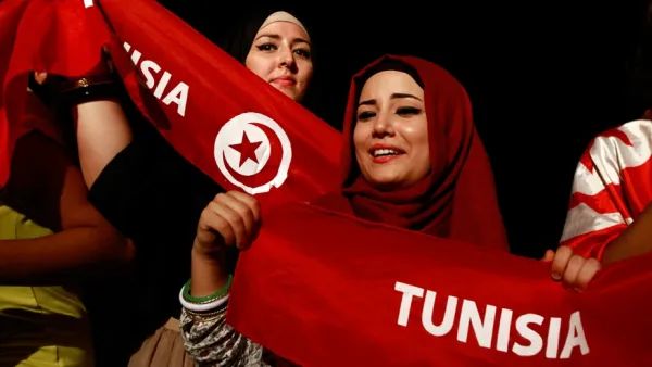 تجري تونس الدور الأول لانتخاباتها الرئاسية في 10 نوفمبر / تشرين الأول المقبل، وفق هيئة الانتخابات في البلاد.

