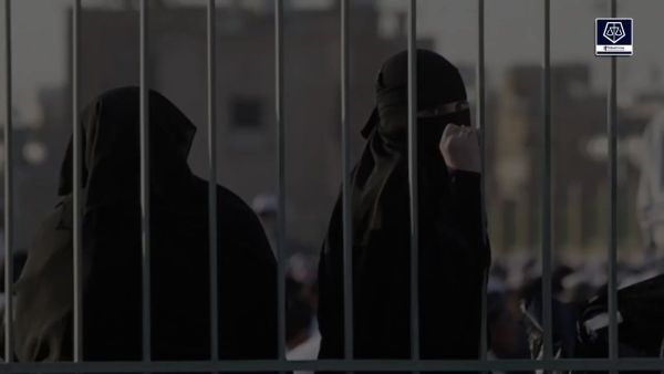 محققة تزعم أن تعذيب السجينات بأوامر محمد بن زايد!