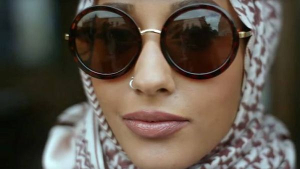 "British Mariah Idrissi of Pakistani and Moroccan origins, is a 23 year-old hijabi who lives in London and runs a henna salon. " (Facebook) 