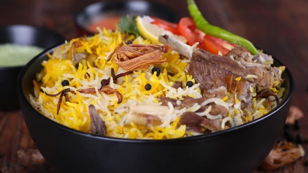 برياني الأرز مع لحم الغنم