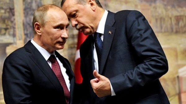 Russian President Vladimir Putin and his Turkish counterpart Tayyip Erdogan. (AFP/File)