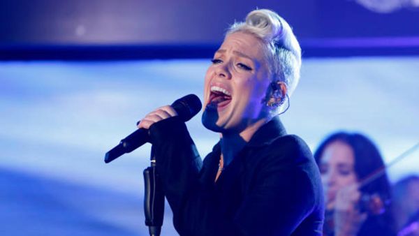 (P!nk/ Jimmy Kimmel Live)