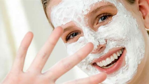 طبّقي هذا الماسك على وجهك لحوالى نصف ساعة أسبوعياً