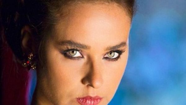 نيللي كريم تستعد لتصوير (ليلة حنة)