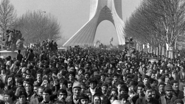 In 1979, thousands of Iranians dreaming of a better future chanted "Death to the Shah" [AFP] 