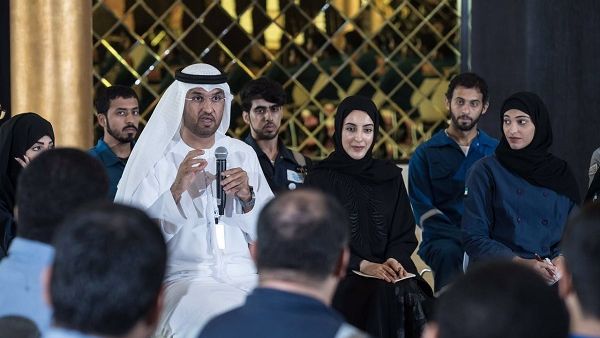 تعد هذه أول حلقة شبابية تقام في منطقة الظفرة وتم تنظيمها بالتعاون مع مجلس الإمارات للشباب تعد هذه أول حلقة شبابية تقام في منطقة الظفرة وتم تنظيمها بالتعاون مع مجلس الإمارات للشباب