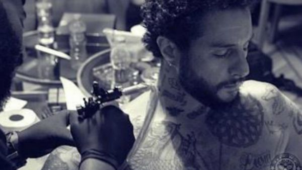 Egyptian actor Ahmad Al-Fishawy deleted an Instagram photo of himself getting tattooed. (Source: fishawyofficial - Instagram)